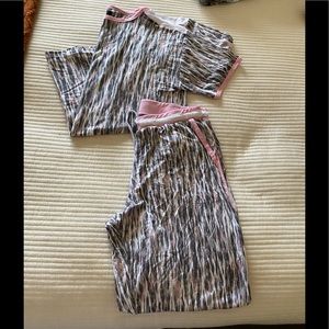 Vera Wang Pajama Set